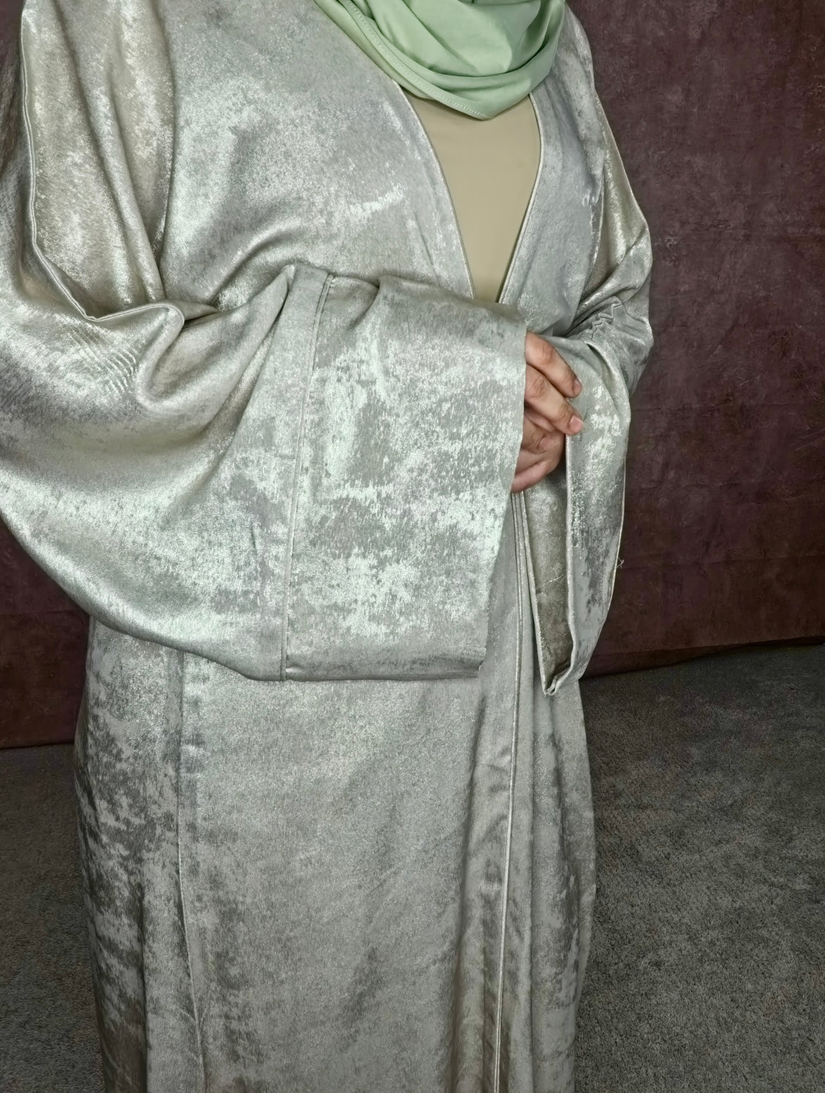 Classic Kimono Abaya - Beige